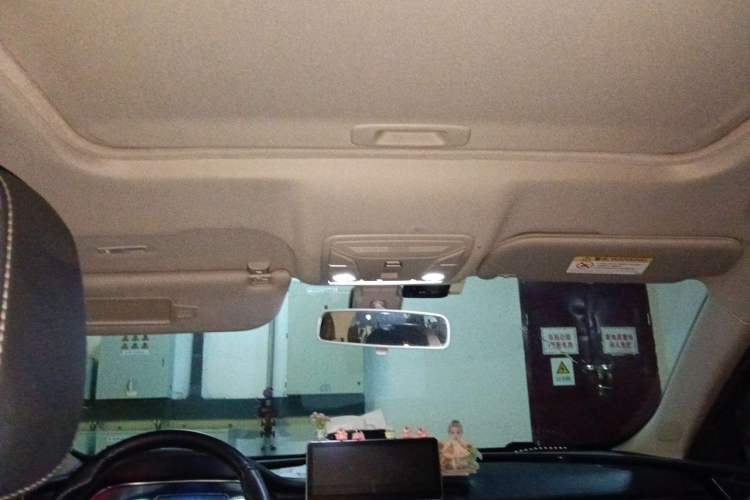 Used Hongqi H5 2019 30TD Dynamic Edition Headliner