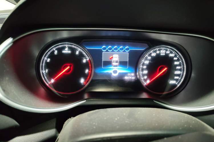 Used Hongqi H5 2019 30TD Smart Connect Dynamic Edition Instrument Cluster