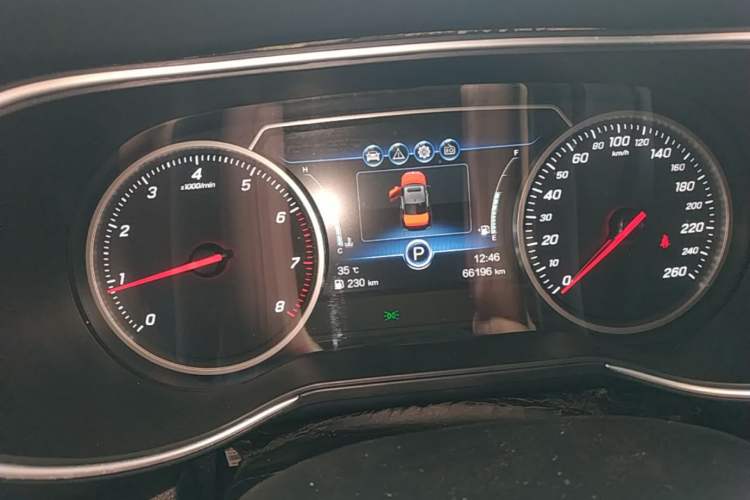 Used Hongqi H5 2019 30TD Dynamic Edition Instrument Cluster