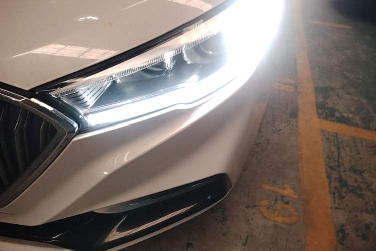 Used Hongqi H5 2019 30TD Dynamic Edition Left Front Headlight