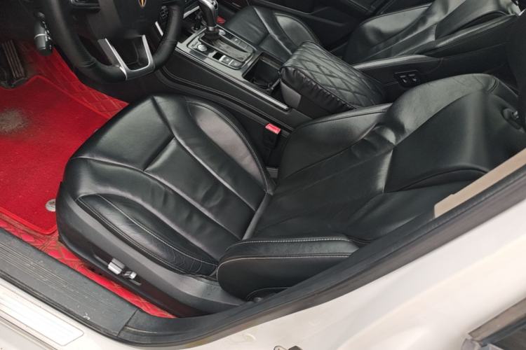 Used Hongqi H5 2019 30TD Smart Connect Dynamic Edition Left Front Seat