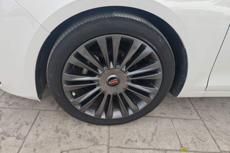 Used Hongqi H5 2019 30TD Smart Connect Dynamic Edition Left Front Wheel Hub