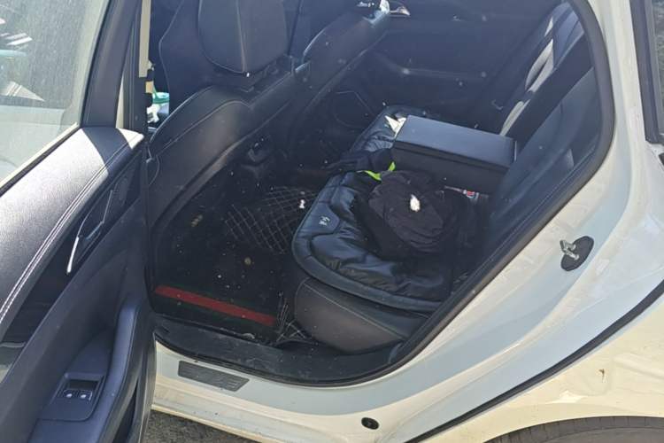Used Hongqi H5 2019 30TD Dynamic Edition Left Rear Seat