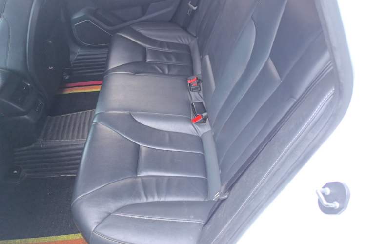 Used Hongqi H5 2019 30TD Dynamic Edition Left Rear Seat