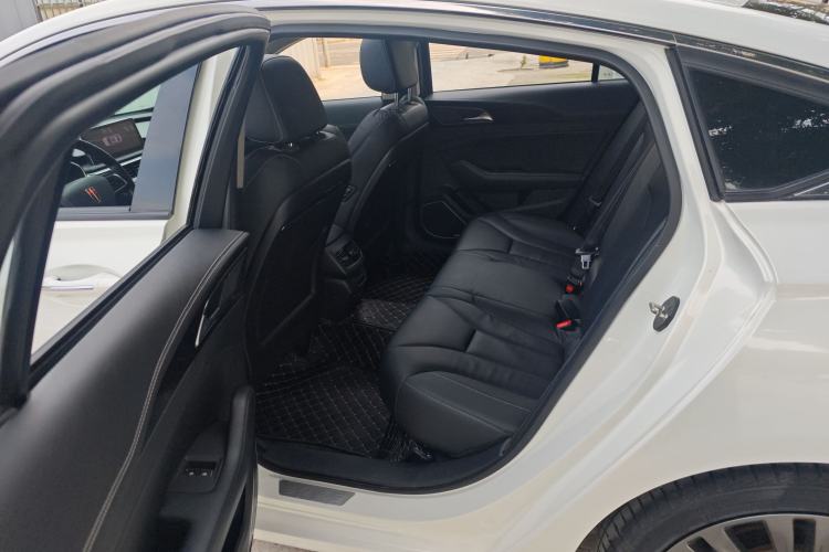 Used Hongqi H5 2019 30TD Smart Connect Dynamic Edition Left Rear Seat