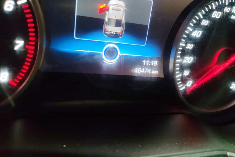 Used Hongqi H5 2019 30TD Smart Connect Dynamic Edition Odometer Close Up