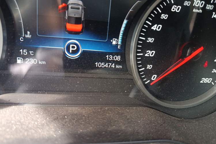 Used Hongqi H5 2019 30TD Dynamic Edition Odometer Close Up