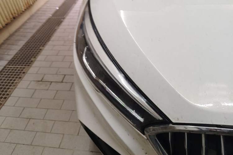 Used Hongqi H5 2019 30TD Smart Connect Dynamic Edition Right Front Headlight