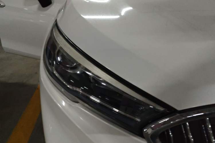 Used Hongqi H5 2019 30TD Smart Connect Dynamic Edition Right Front Headlight