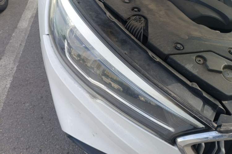 Used Hongqi H5 2019 30TD Dynamic Edition Right Front Headlight