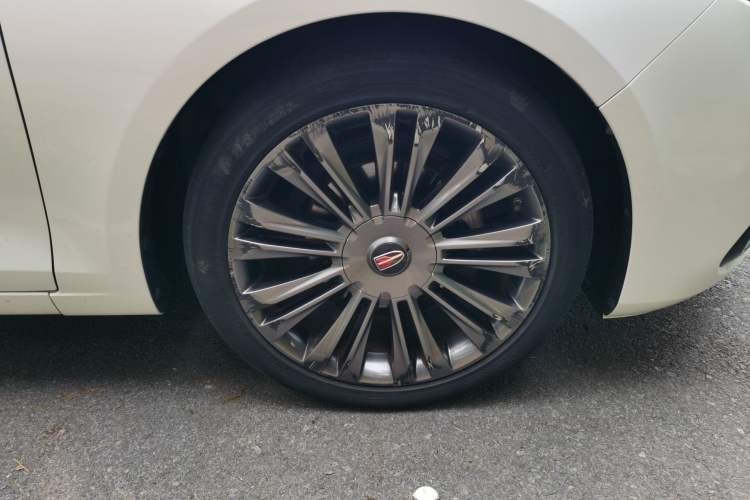 Used Hongqi H5 2019 30TD Smart Connect Dynamic Edition Right Front Wheel Hub