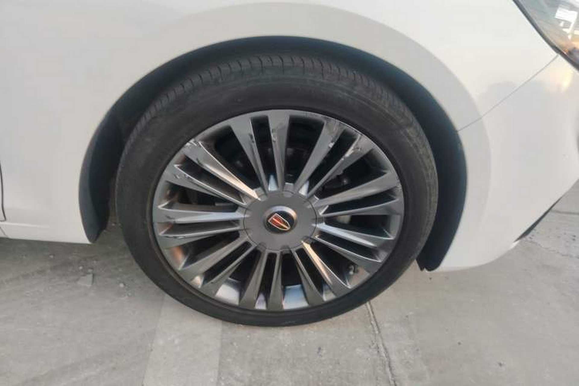 Used Hongqi H5 2019 30TD Smart Connect Dynamic Edition Right Front Wheel Hub