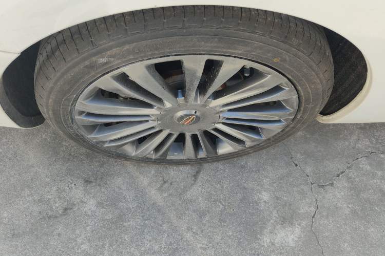 Used Hongqi H5 2019 30TD Dynamic Edition Right Rear Wheel Hub