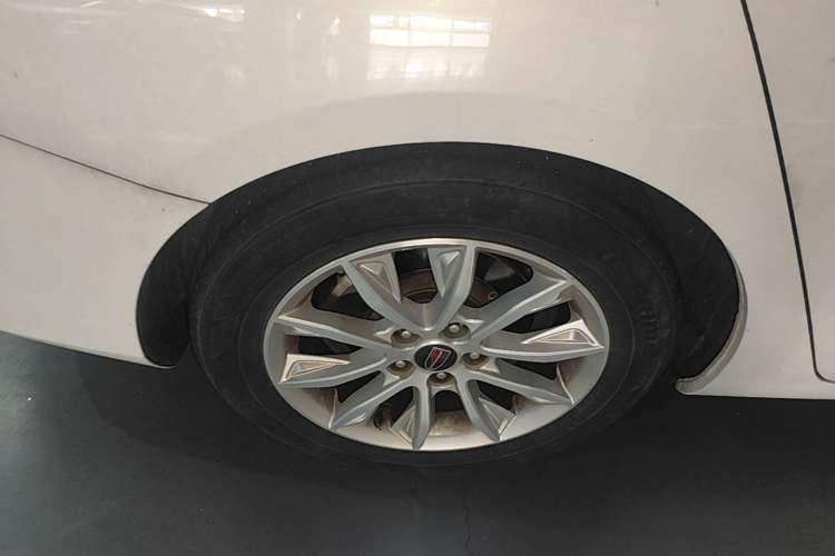 Used Hongqi H5 2019 30TD Dynamic Edition Right Rear Wheel Hub