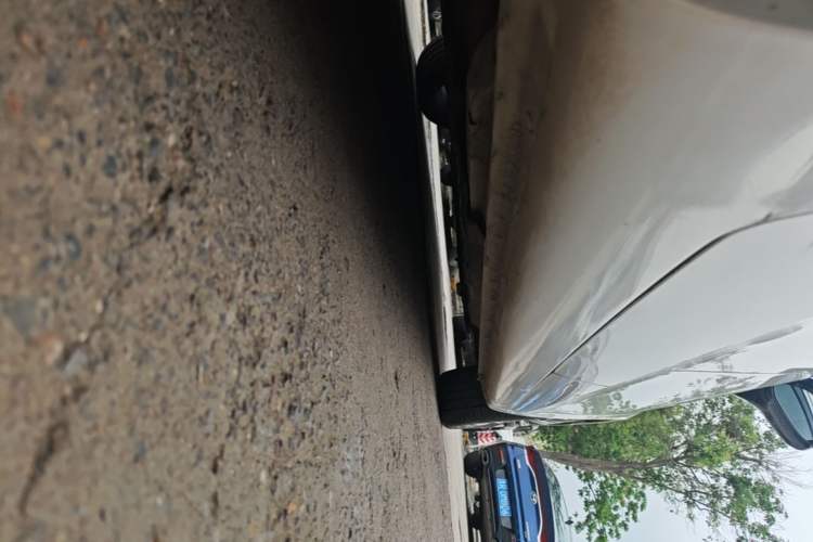 Used Hongqi H5 2019 30TD Smart Connect Dynamic Edition Right Side Sill