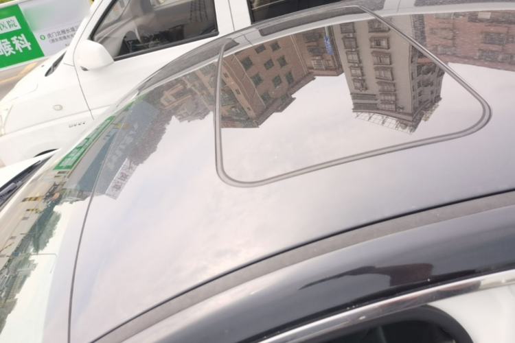 Used Hongqi H5 2019 30TD Smart Connect Dynamic Edition Roof