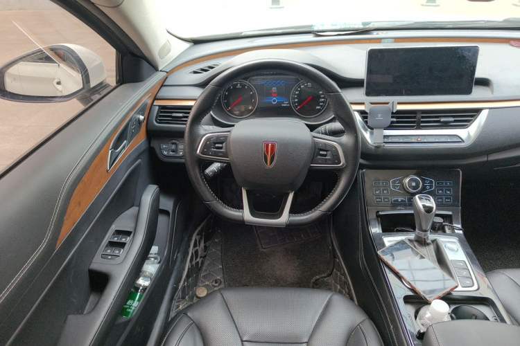 Used Hongqi H5 2019 30TD Smart Connect Dynamic Edition Steering Wheel