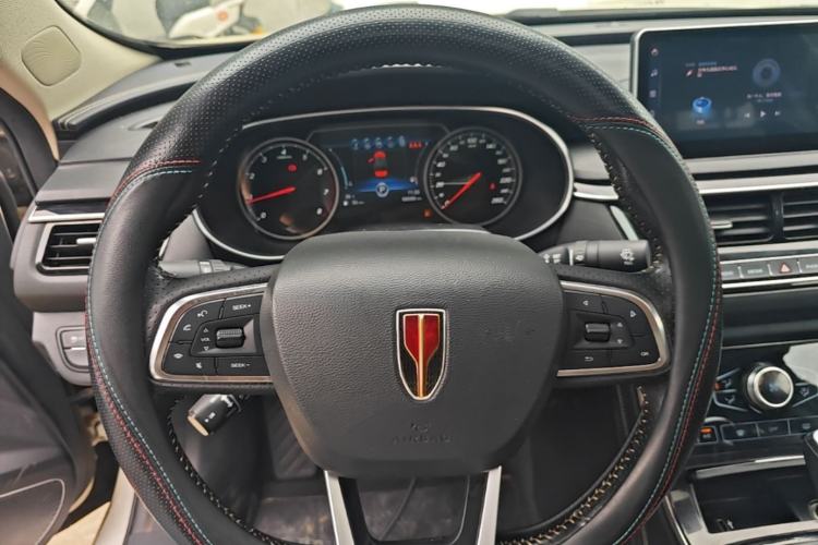 Used Hongqi H5 2019 30TD Smart Connect Dynamic Edition Steering Wheel
