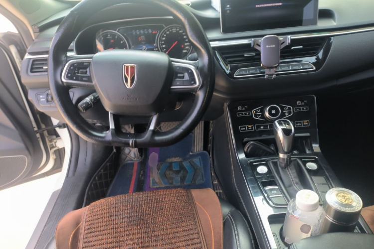 Used Hongqi H5 2019 30TD Smart Connect Dynamic Edition Steering Wheel