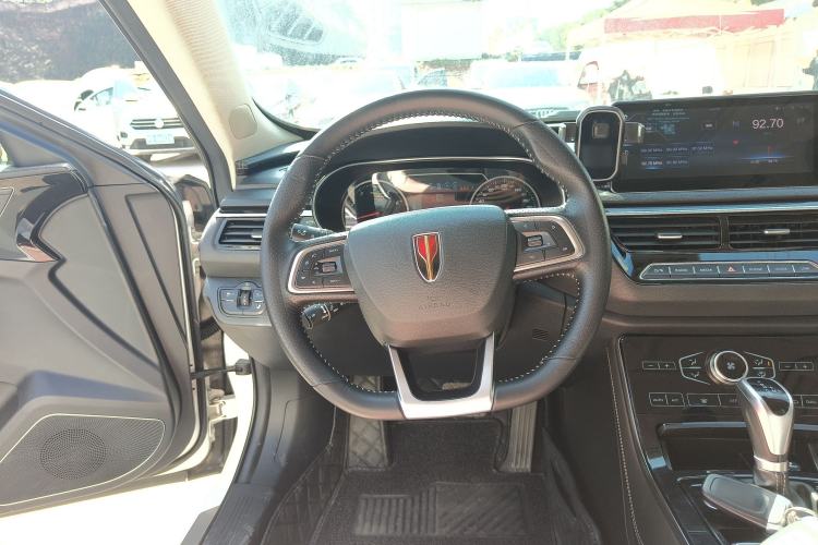 Used Hongqi H5 2019 30TD Dynamic Edition Steering Wheel