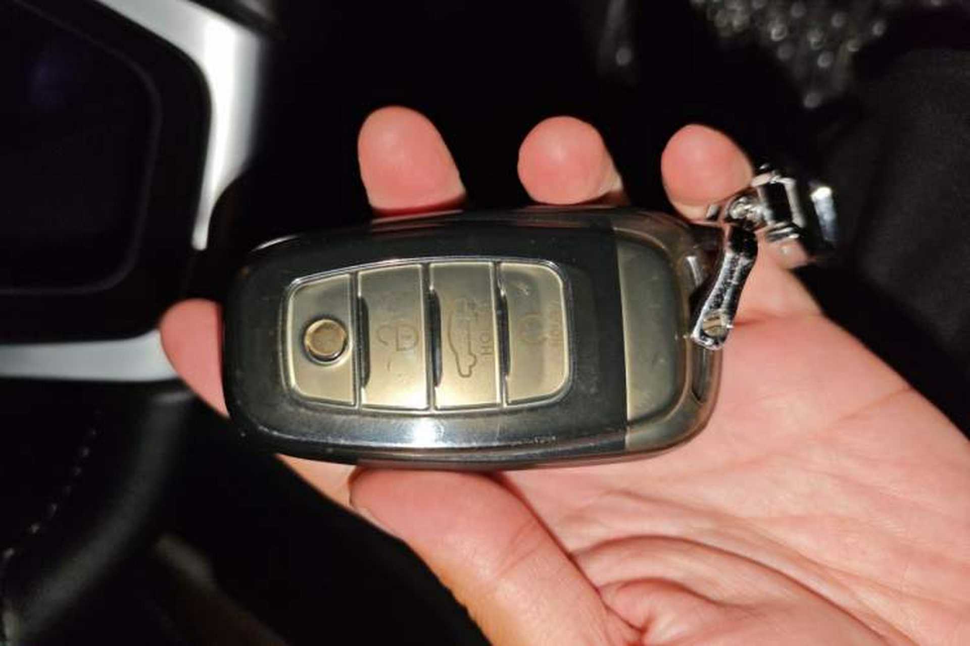 Used Hongqi H5 2019 30TD Smart Connect Dynamic Edition Vehicle Key