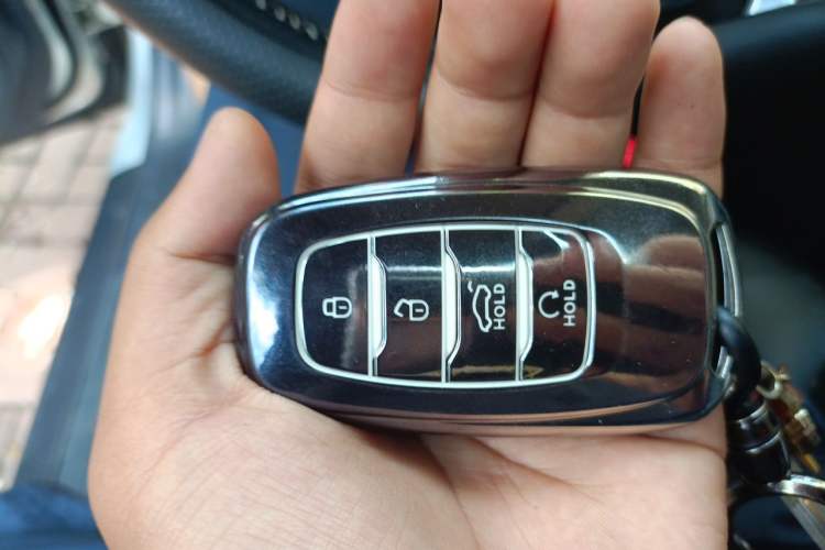Used Hongqi H5 2019 30TD Smart Connect Dynamic Edition Vehicle Key