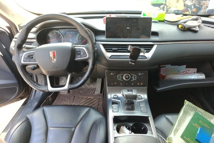 Used Hongqi H5 2020 1.5T DCT Flagship Edition Center Console