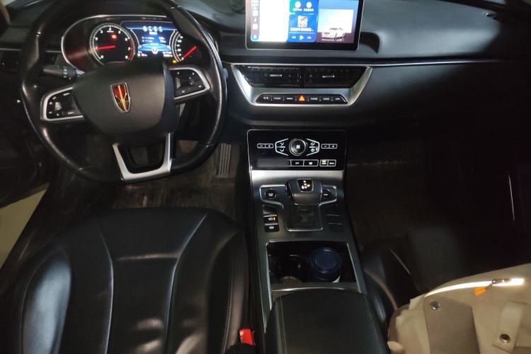 Used Hongqi H5 2020 1.5T DCT Flagship Edition Center Console
