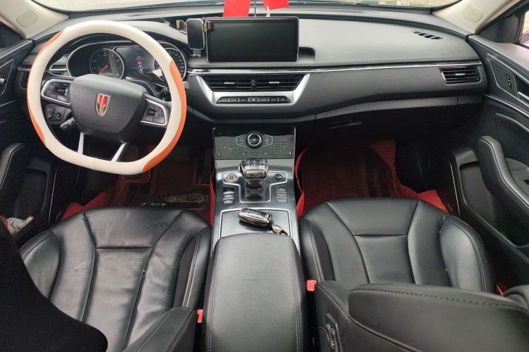 Used Hongqi H5 2020 1.8T Automatic Smart Connect Flagship Edition Center Console