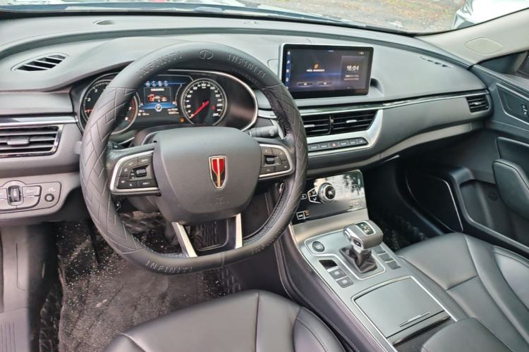 Used Hongqi H5 2020 1.5T DCT Flagship Edition Center Console
