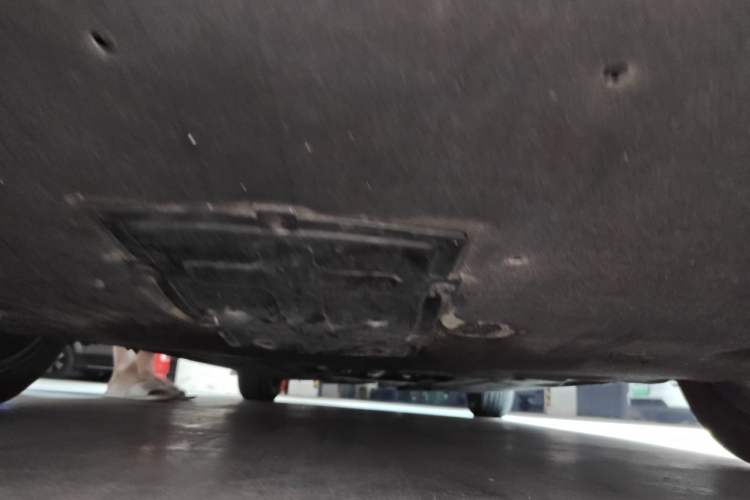 Used Hongqi H5 2020 1.8T Automatic Smart Connect Flagship Edition Chassis Front