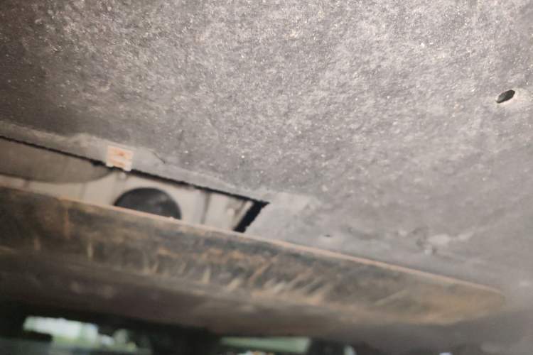 Used Hongqi H5 2020 1.8T Automatic ZhiLian QiYun Edition Chassis Front