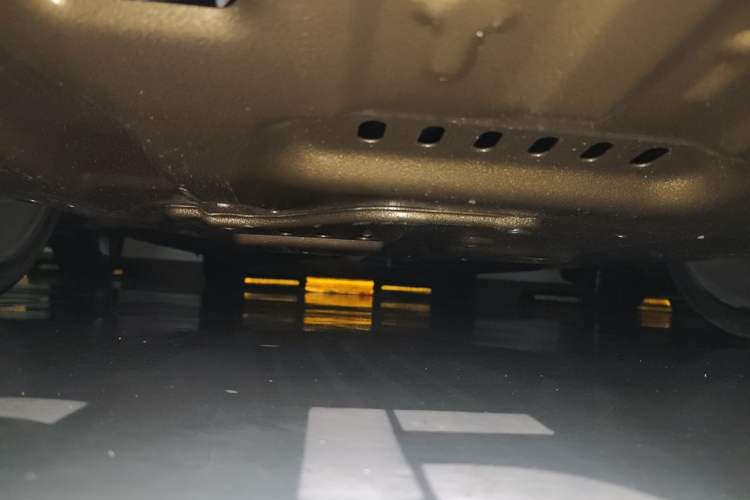 Used Hongqi H5 2020 1.5T DCT Flagship Edition Chassis Front