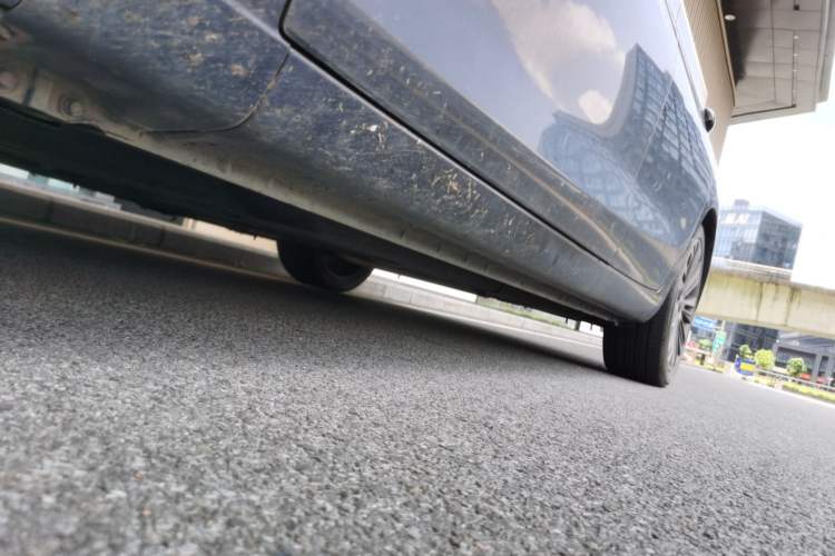 Used Hongqi H5 2020 1.5T DCT Flagship Edition Chassis Front Left