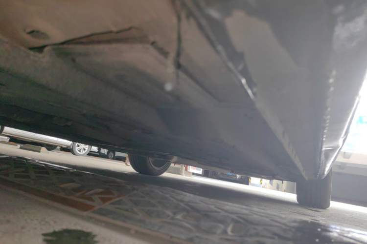 Used Hongqi H5 2020 1.8T Automatic Smart Connect Flagship Edition Chassis Front Left