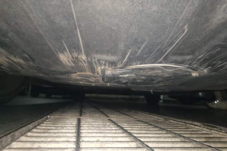 Used Hongqi H5 2020 1.8T Automatic ZhiLian QiYun Edition Chassis Front
