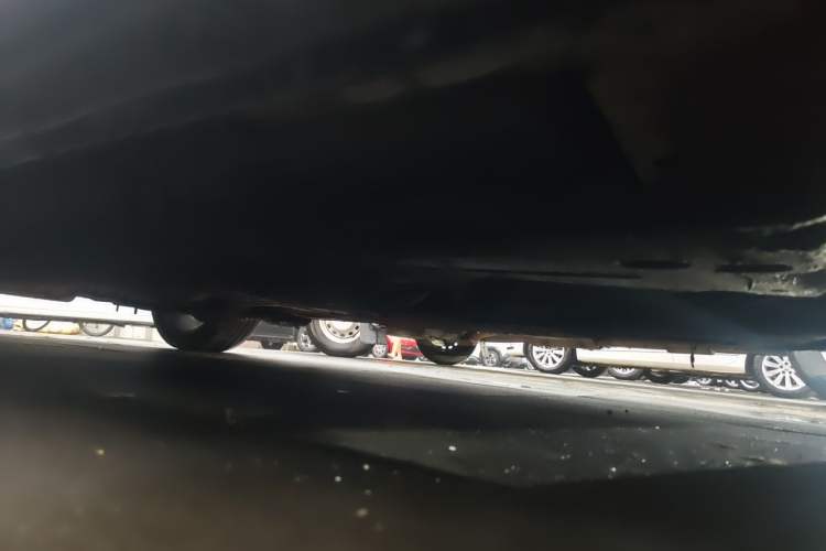 Used Hongqi H5 2020 1.5T DCT Flagship Edition Chassis Front Right