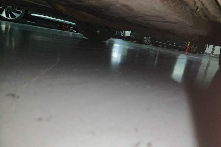 Used Hongqi H5 2020 1.5T DCT Flagship Edition Chassis Front Right