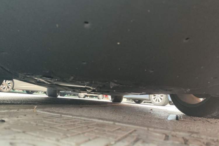 Used Hongqi H5 2020 1.5T DCT Flagship Edition Chassis Front