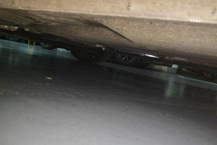 Used Hongqi H5 2020 1.5T DCT Flagship Edition Chassis Front