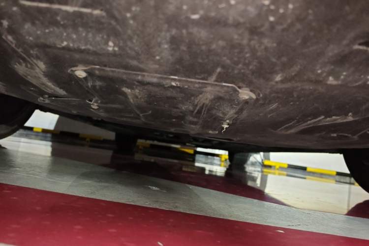 Used Hongqi H5 2020 1.5T DCT Flagship Edition Chassis Front