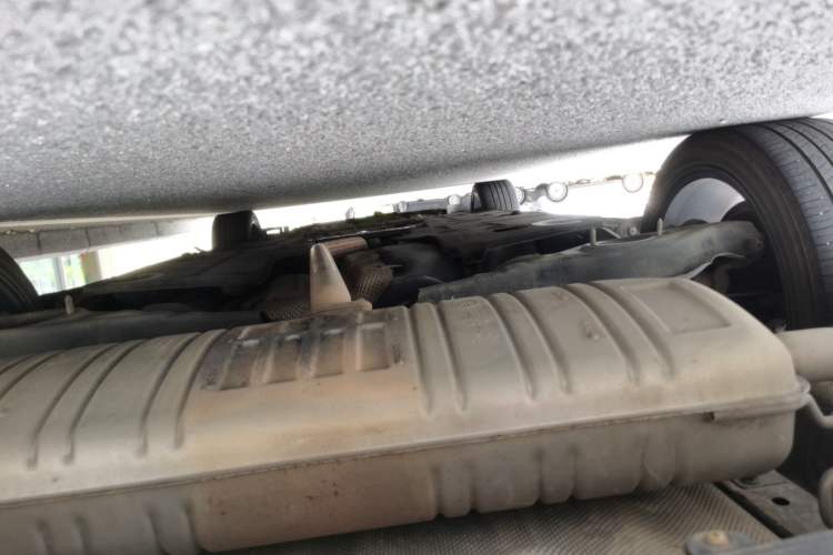 Used Hongqi H5 2020 1.5T DCT Flagship Edition Chassis Rear