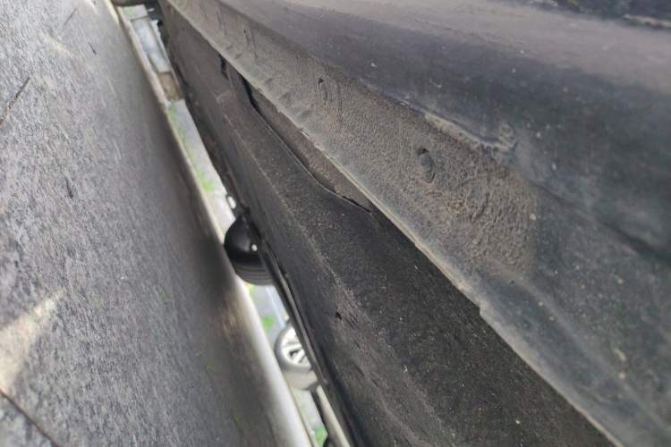 Used Hongqi H5 2020 1.5T DCT Flagship Edition Chassis Rear Left