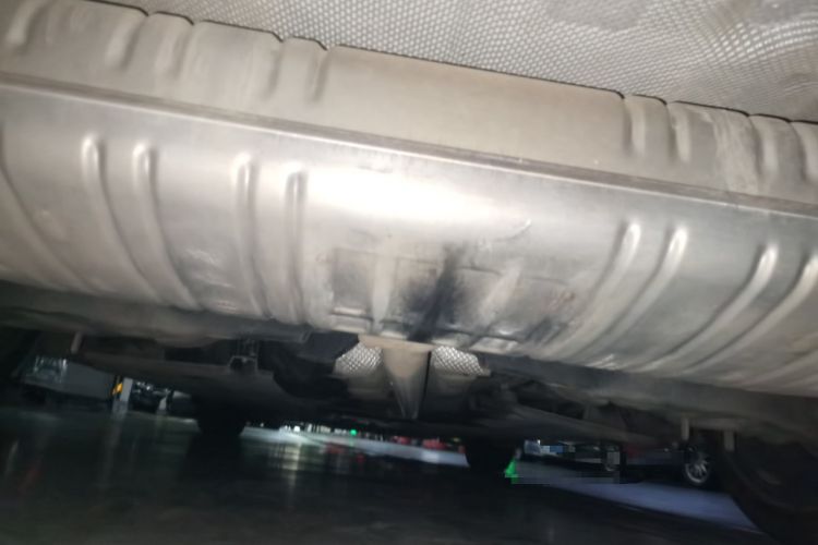 Used Hongqi H5 2020 1.8T Automatic ZhiLian QiYun Edition Chassis Rear