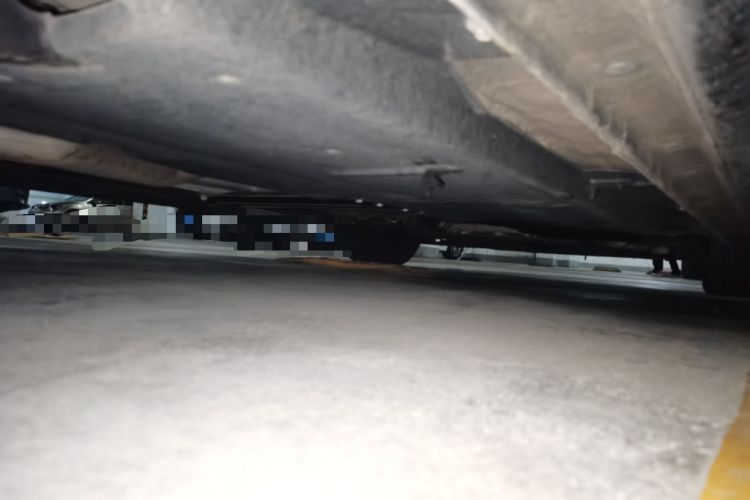 Used Hongqi H5 2020 1.8T Automatic ZhiLian QiYun Edition Chassis Rear Right