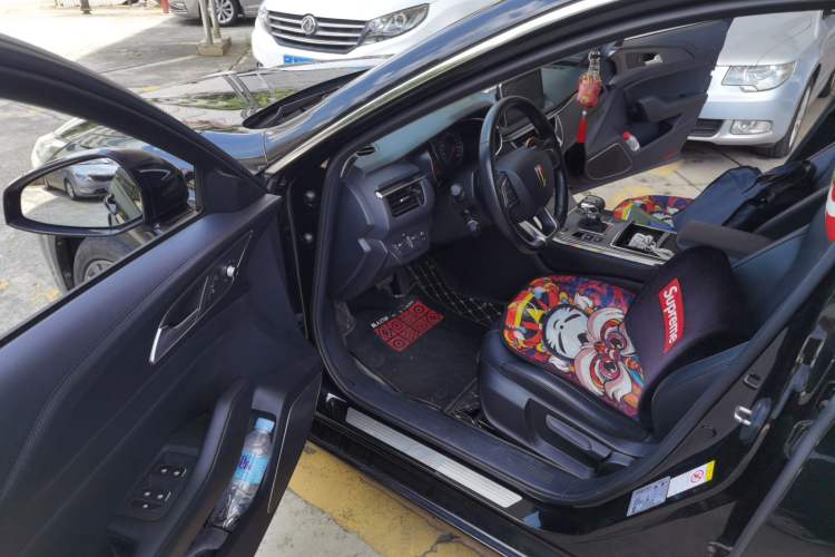 Used Hongqi H5 2020 1.5T DCT Flagship Edition Driver Seat