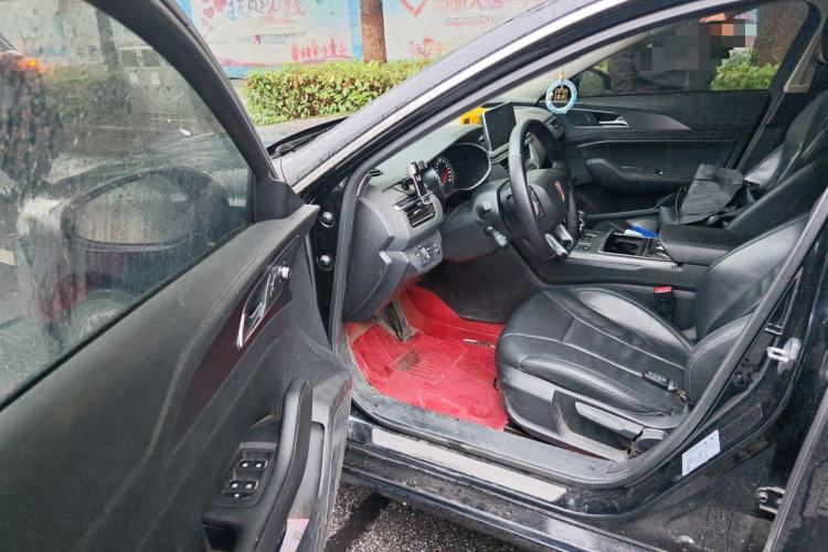 Used Hongqi H5 2020 1.5T DCT Flagship Edition Driver Seat