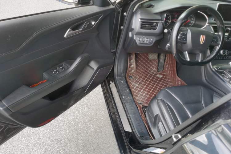 Used Hongqi H5 2020 1.5T DCT Flagship Edition Driver Seat