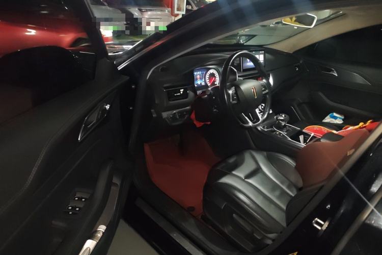 Used Hongqi H5 2020 1.5T DCT Flagship Edition Driver Seat