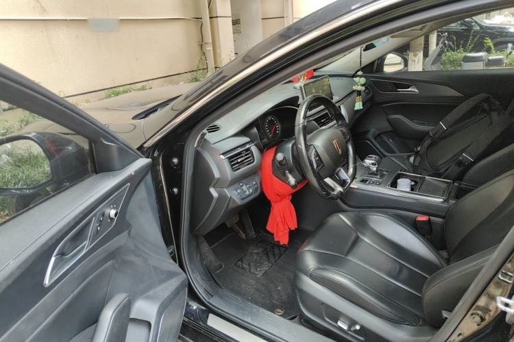 Used Hongqi H5 2020 1.8T Automatic ZhiLian QiYun Edition Driver Seat
